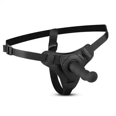 Teazers - Silicone Strap-On. Regulowana uprząż z kompaktowym silikonowym dildo, oferuje wszechstronne możliwości zabawy