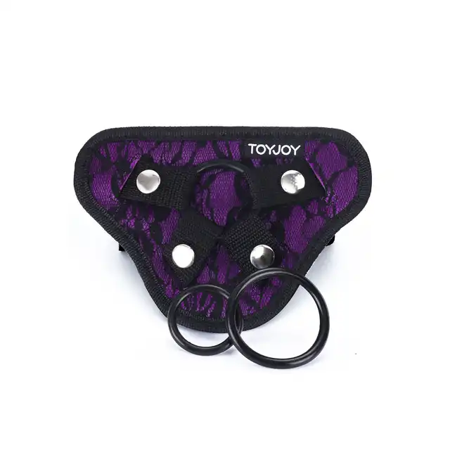 Get Real - Strap-On Lace Harness. Elegancka uprząż z miękką konstrukcją, regulowanymi paskami, trzema silikonowymi pierścieniami 
