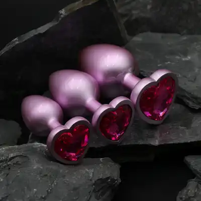 Dream Toys - Gleaming Love Pearl Pink Plug Set. Różowy zestaw eleganckich korków analnych z kryształkiem w kształcie serca