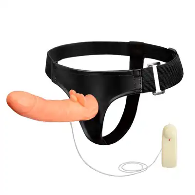 Baile - Passionate Harness Strap-On. Wibrujący strap-on o realistycznym designie i wielostopniowej regulacji intensywności