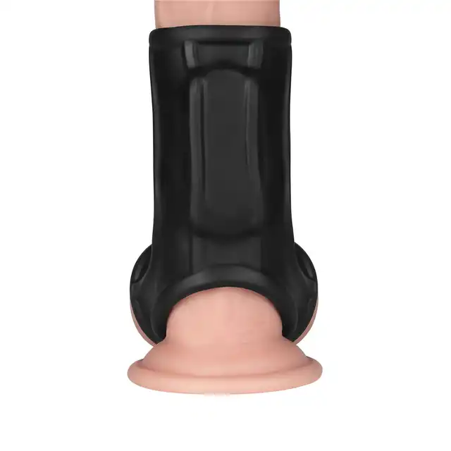 LoveToy - Ridge Knights Ring Vibrating Penis And Scrotum Sleeve. Żebrowany wibrujący rękaw na penisa i mosznę, intensywna przyjemność i większa wytrzymałość