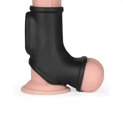 LoveToy - Silk Knights Ring Vibrating Penis And Scrotum Sleeve. Rękaw na penisa i mosznę z funkcją wibracji, zwiększ przyjemność i wytrzymałość