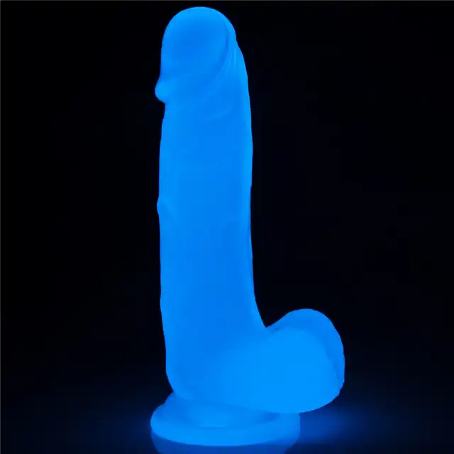 LoveToy -  Dildo 7.5'' Lumino Play. Świecące w ciemności realistyczne dildo