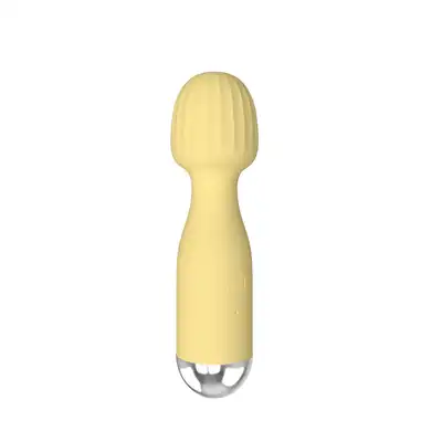 B-Series -  Mini Wand Yellow - Kompaktowy mini masażer z 10 programami wibracji i mocną stymulacją. Idealny w podróż!