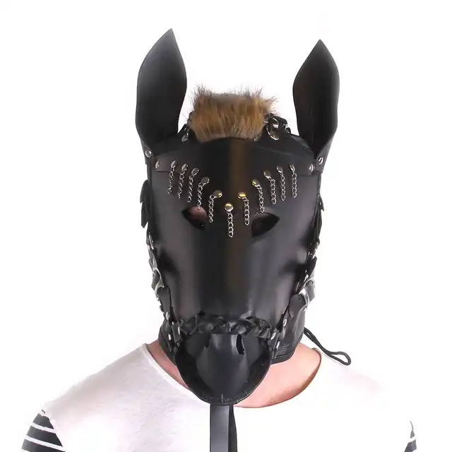 O-Products - Unique Leather Horse Head Mask. Niesamowita, realistyczna maska konia.