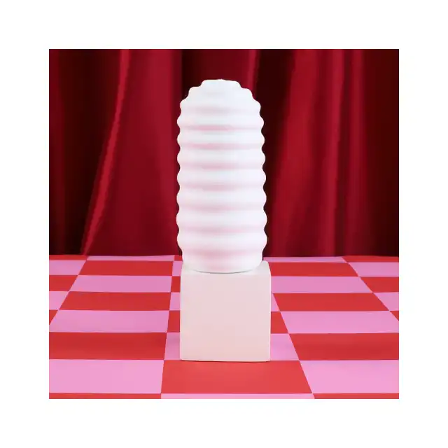 ToyJoy - Hero Medium Masturbator Ribs. Niewielki masturbator o wyjątkowych strukturach stymulujących, intensywna masturbacja