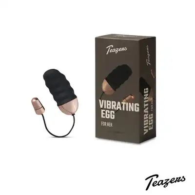 Teazers - Ribbed Vibrating Egg With Remote Control. Żebrowane wibrujące jajeczko z pilotem, pełna kontrola i komfort