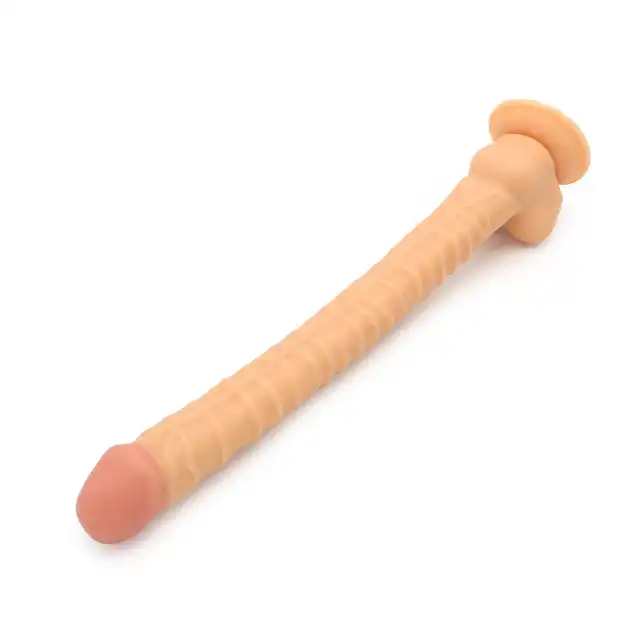 Kiotos - Mega Cox Flesh 05. Mega długie dildo o stymulującej powierzchni i mocnej przyssawce, realistyczne doznania na większą skalę