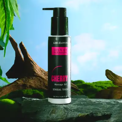 Lube4Lovers - Oils of Pleasure Cherry 120ml. Wiśniowy olejek do masażu z efektem rozgrzewającym