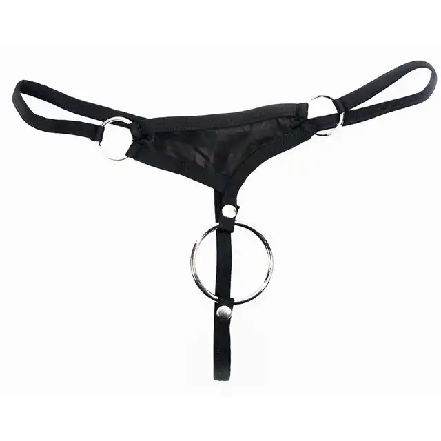 Svenjoyment - String XL. Męskie stringi z odpinanym pierścieniem na penisa dla mocnego i zmysłowego wrażenia.
