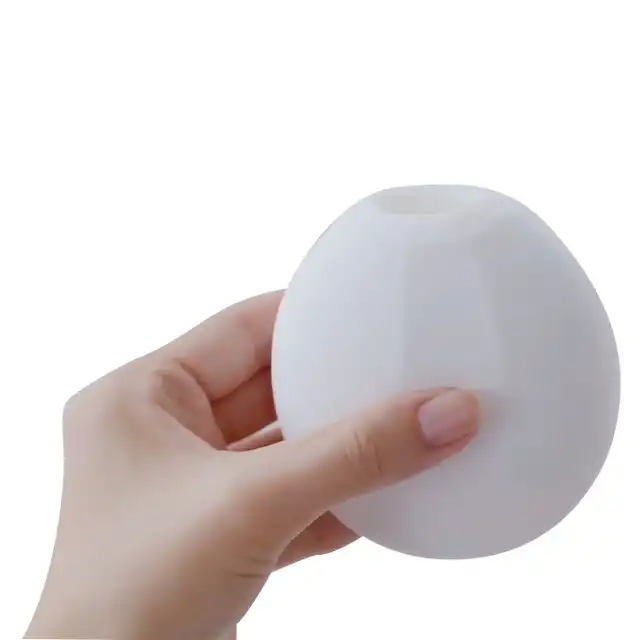 Tenga - Geo Coral. Wyrafinowana stymulacja z geometrycznym twistem odwracalna konstrukcja i wodoodporny materiał