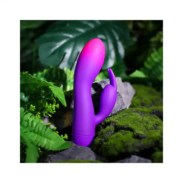 Rocks Off - Glo-Girl Rabbit Purple. Miękka, bezpieczna dla ciała silikonowa powłoka i mocna podwójna stymulacja. 