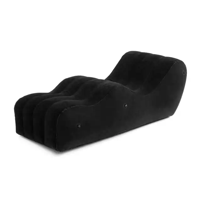 Bedroom Fantasies - The Lounger Inflatable Bench Black. Nadmuchiwana ławka erotyczna, która łączy komfort, elastyczność i kreatywność w zabawie