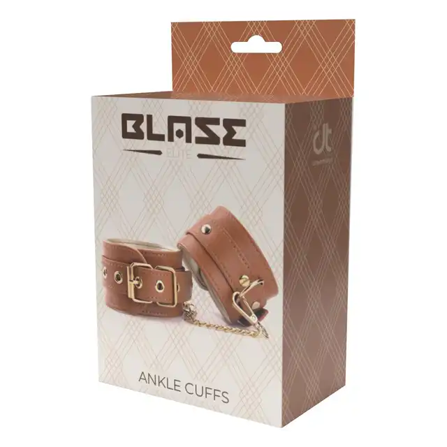 Blaze - Elite Ankle Cuffs Cognac Vegan Leather. Wegańskie skórzane kajdanki na nogi o bogatym odcieniu koniaku, wyrafinowanie i klasa