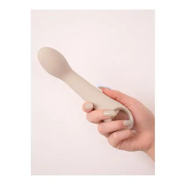 Nude - Ivy G-Spot Vibrator. Intensywnie stymulujący wibrator do punktu G, naturalna i bezpieczna przyjemność