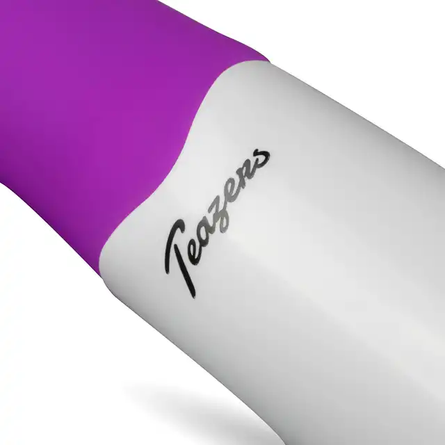 Teazers - Realistic Rabbit Vibrator Purple. Podwójny wibrator z stymulującymi żłobieniami, idealna stymulacja