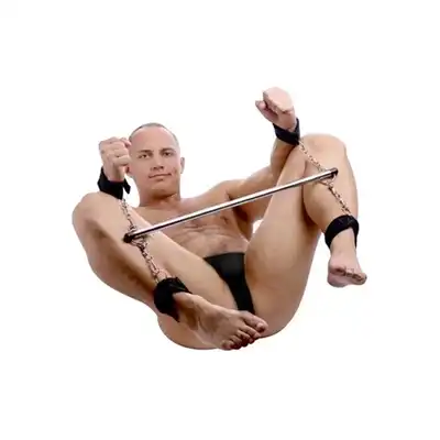 Frisky - Bondage Bar 60cm. Wytrzymały, wszechstronny i elegancki pręt dla niezapomnianych doznań BDSM