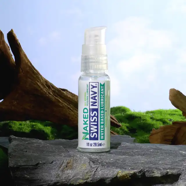 Swiss Navy - Naked All Natural. Hipoalergiczny, wodny lubrykant, bez parabenów, o zapachu aloesu 30ml