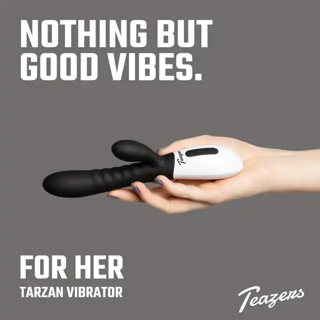 Teazers - Rabbit Vibrator Black. Czarny wibrator ze stymulatorem łechtaczki, ekscytująca stymulacja punktu G i łechtaczki