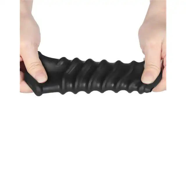 LoveToy - Spiral Knights Ring Vibrating Penis Sleeve. Żebrowana wibrująca nakładka na penisa, wzbogać swoje doznania i zwiększ wytrzymałość