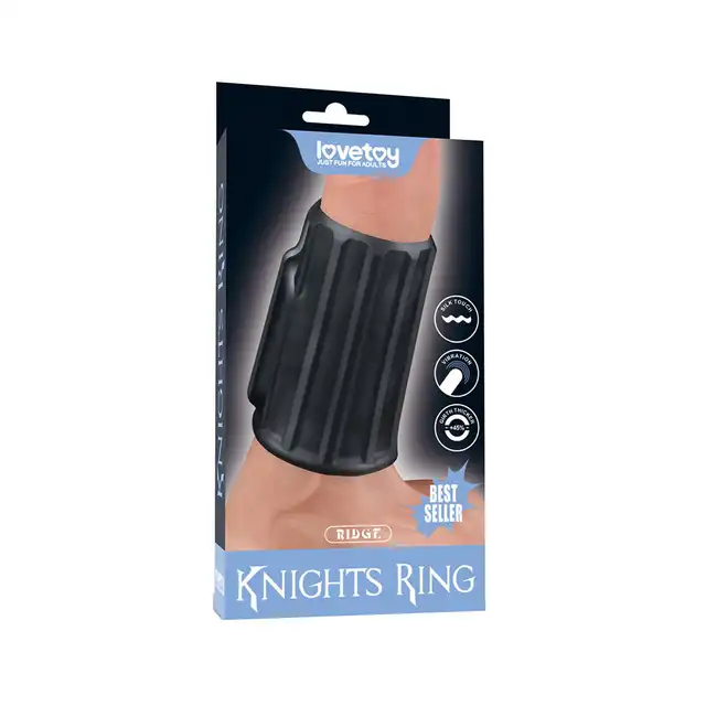 LoveToy - Ridge Knights Ring Vibrating Penis Sleeve. Nakładka na penisa z funkcją wibracji, stymulujące żłobienia i wzmocnienie erekcji