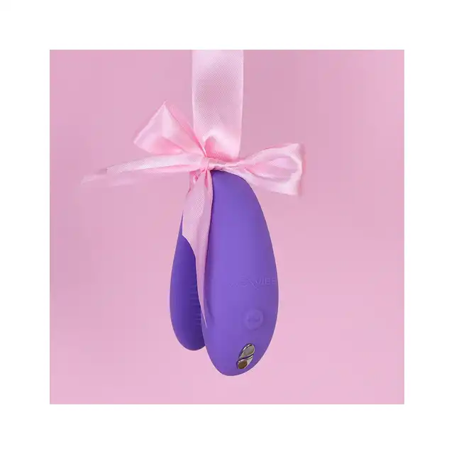 We-Vibe - Sync Go. Lekki, przenośny wibrator dla par, hands-free wibracje, idealny do podróży, w kolorze fioletowym