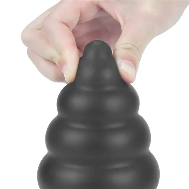 LoveToy - King Sized Vibrating Anal Cracker. Ekstra gruby, z 3 prędkościami, przyssawką i realistycznym pvc