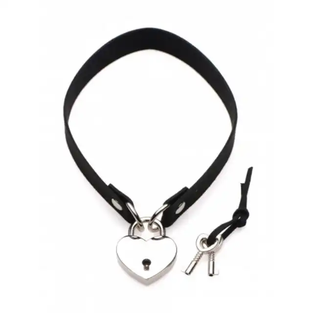 Master Series - Lock-It Heart Choker With Lockable Heart. Choker z zamykanym srebrnym serduszkiem, choker z wegańskiego materiału