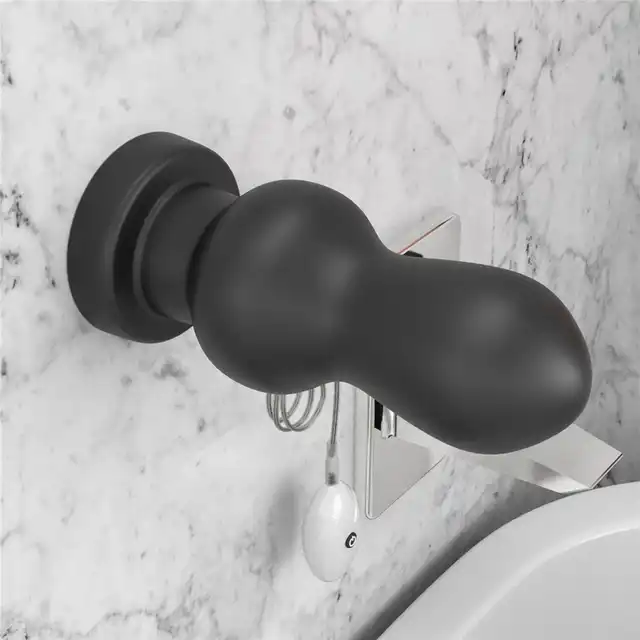 LoveToy - King Sized Vibrating Anal Rammer 7". Duży korek analny z przyssawką.