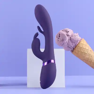 Vive - Tama Wave &amp; Vibrating G-Spot Rabbit Purple. Podwójny wibrator, łączy falowy ruch z intensywną wibracją, oferując niezrównane doznania