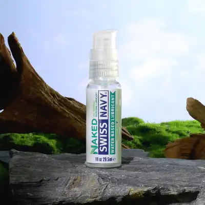 Swiss Navy - Naked All Natural. Hipoalergiczny, wodny lubrykant, bez parabenów, o zapachu aloesu 30ml