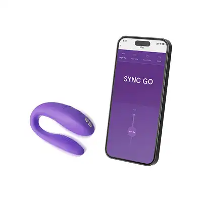 We-Vibe - Sync Go. Lekki, przenośny wibrator dla par, hands-free wibracje, idealny do podróży, w kolorze fioletowym