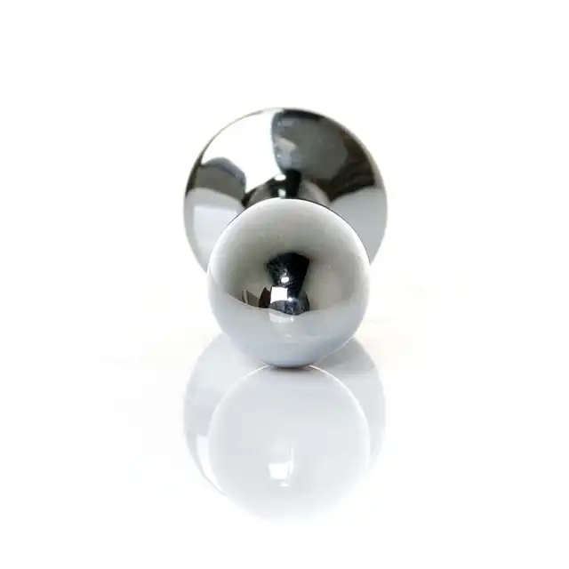 B-Series - Silver Plug Clear S. Ekskluzywna biżuteria analna ze stali nierdzewnej: elegancja, bezpieczeństwo i zmysłowe doznania w jednym