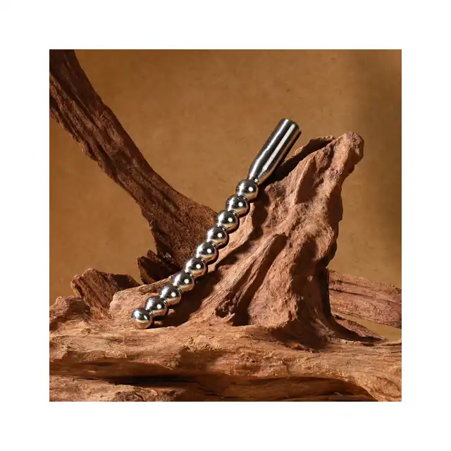 Kiotos SteelSeries - Solid Plug Beaded Curved Large. Zakrzywiony dilator z kulkami – 10 mm, stal nierdzewna