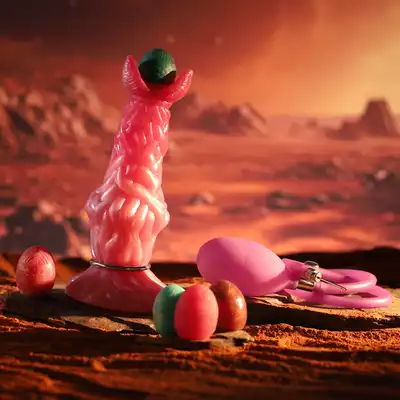 Kiotos Monstar - Cox AlienspawnCock. Unikalne, teksturowane dildo w intensywnych odcieniach różu i fioletu zapewniające kosmiczne doznania