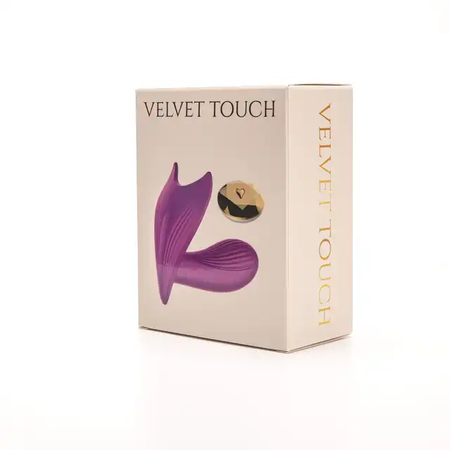 Velvet Touch – Stymulator Łechtaczki Sterowany Bezprzewodowo. Nowoczesny gadżet z funkcją podgrzewania i sterowaniem głosowym dla wyjątkowo zmysłowych doznań.