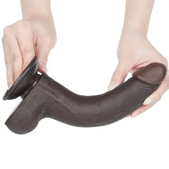 LoveToy – 8.5'' Sliding Skin Dual Layer Dong Black. Realistyczne dildo z przesuwającą się skórą i mocną przyssawką