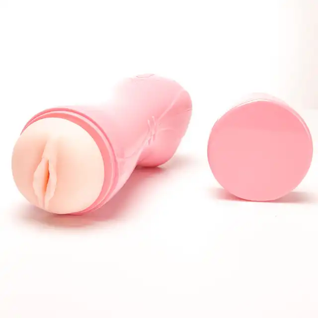 Velvet Touch - Masturbator z Wibracją Wagina. Realistyczny masturbtor z cyberskóry z 7 trybami wibracji, funkcją interaktywną i magnetycznym uderzeniem.