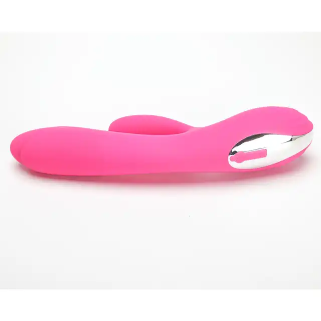 Velvet Touch – Wibrator Silikonowy Typ Króliczek Ładowany USB Różowy. Stylowy i delikatny wibrator o 10 trybach wibracji dla maksymalnej przyjemności