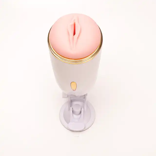 Velvet Touch – Masturbator z Wibracją Wagina. Realistyczny gadżet z cyberskóry z 7 trybami wibracji i ładowaniem USB dla intensywnej przyjemności.