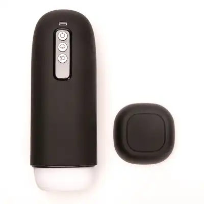 Velvet Touch – Masturbator z Wibracją i Ssaniem Cyberskóra Ładowany USB Czarny. Realistyczne doznania dzięki zaawansowanej technologii wibracji i ssania