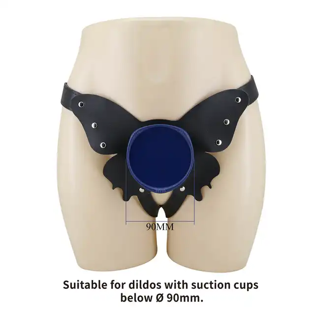 Pretty Love – Wells. Zestaw dildo 15cm z silikonową uprzężą i innowacyjnym systemem mocowania push-and-play