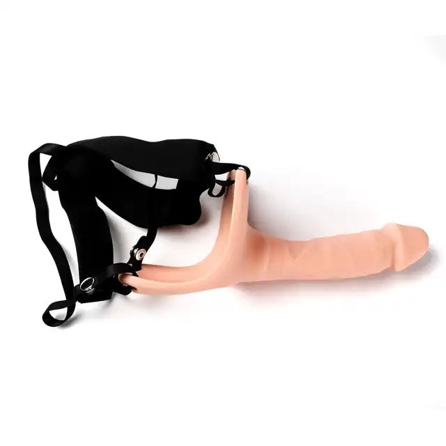 Simple Pleasure  - Proteza penisa strap-on. Naturalna tekstura. Bezpieczny slikon.