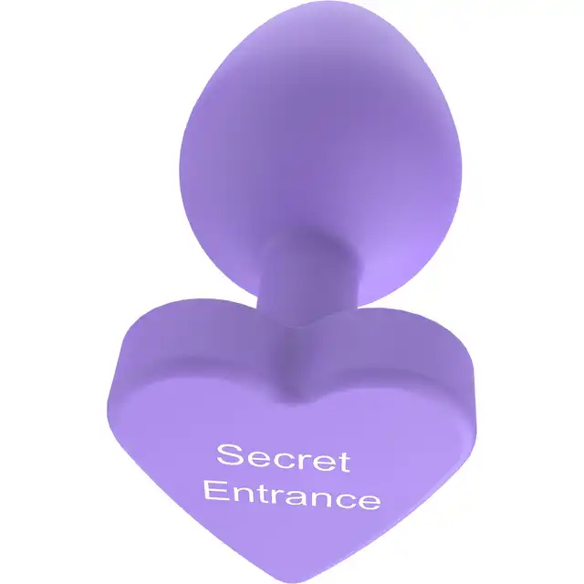 Anal Play - Booty Sweethearts "Secret Entrance" Plug - Uroczy silikonowy korek analny z podstawą w kształcie serduszka i zadziornym napisem.