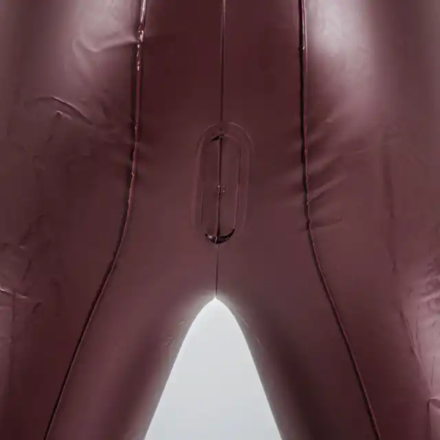 Simple Pleasure - Chris.  Lalka dmuchana, stojący murzyn. duży penis. Użytkowy anus. Jak żywy!