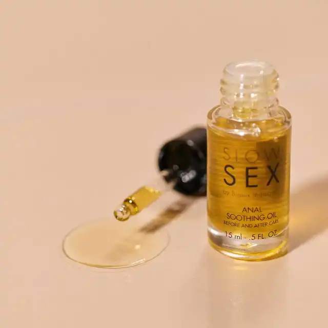 Slow Sex - Anal Soothing Oil 15 ml - kojący olejek analny, pielęgnacja analna przed i po.