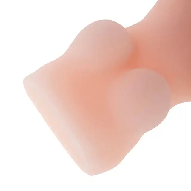 Fluffy Love - Masturbator 030A - realistyczny masturbator, który zapewnia pewniejszy chwyt i większą stabilność podczas używania! W zestawie lubrykant!