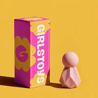 Girls Toys - Tokyo - Silikonowy, mięciutki mini wibrator typu wand do stymulacji łechtaczki o ciekawym kształcie.