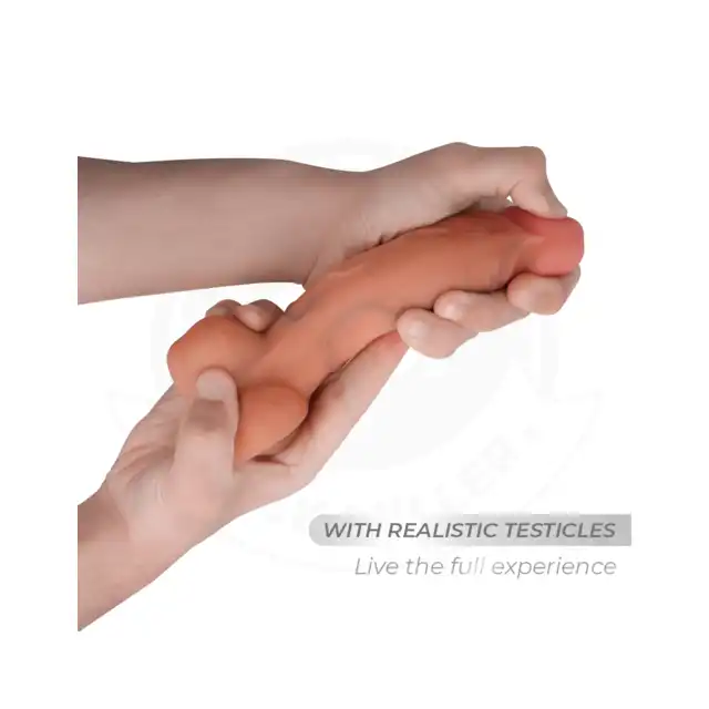 Cock Miller - Hyperrealistic Dildo 7" - Hiperrealistyczne dildo z mocną przyssawką i elastycznym rdzeniem o długości 17,8 cm.