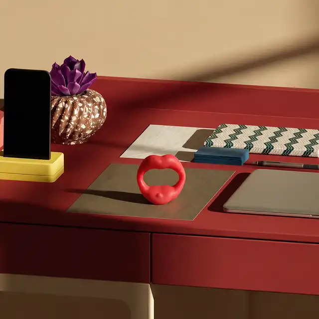 Girls Toys - Ring  Bonavista - Wibrujący pierścień na penisa z języczkiem. Elastyczny, 10 trybów wibracji i języczek z figlarnym detalem w postaci kolczyka.